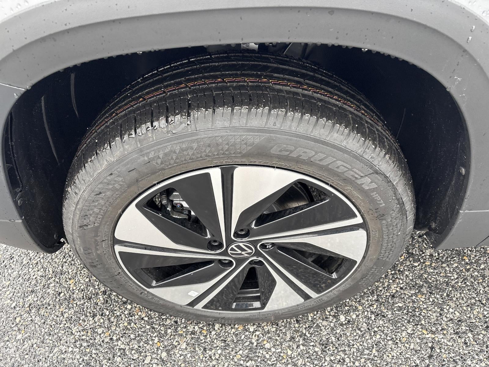 2026 Volkswagen Taos SE 4MOTION