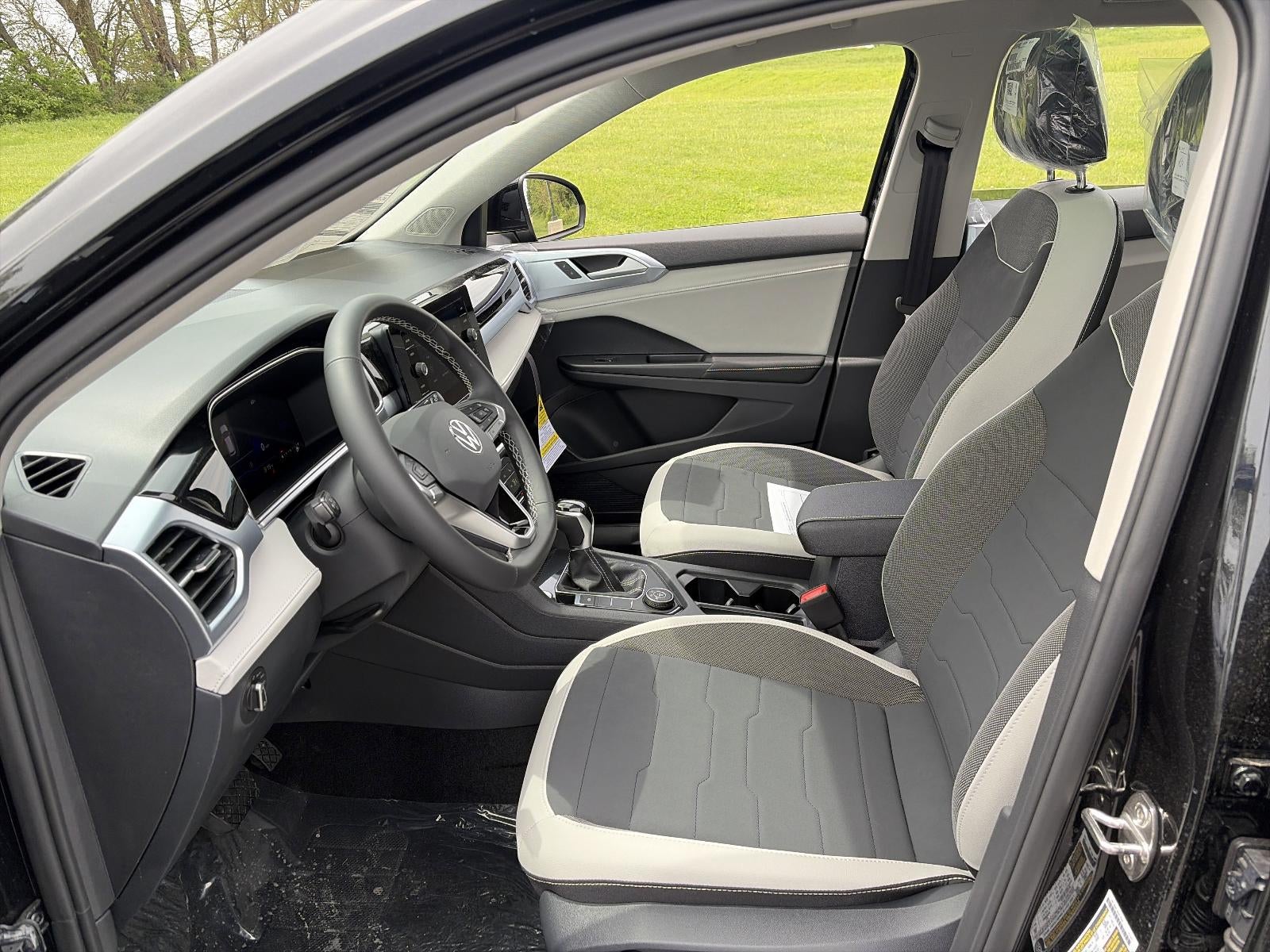 2026 Volkswagen Taos SE 4MOTION