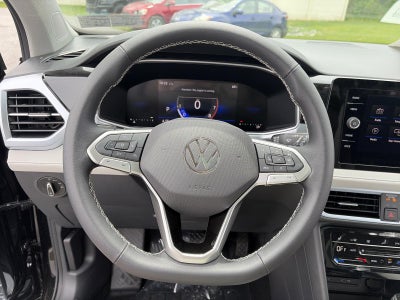 2026 Volkswagen Taos SE 4MOTION