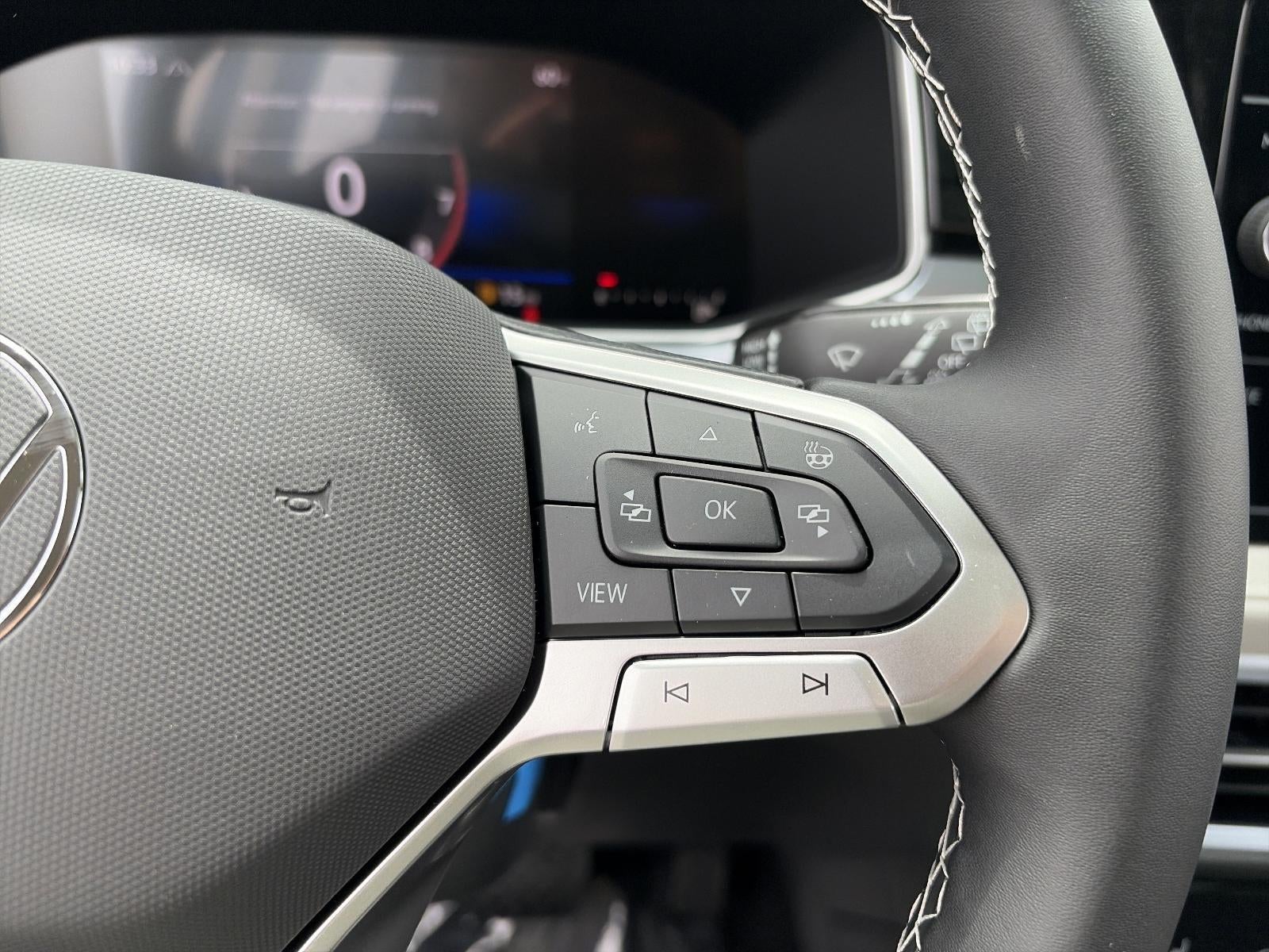 2026 Volkswagen Taos SE 4MOTION