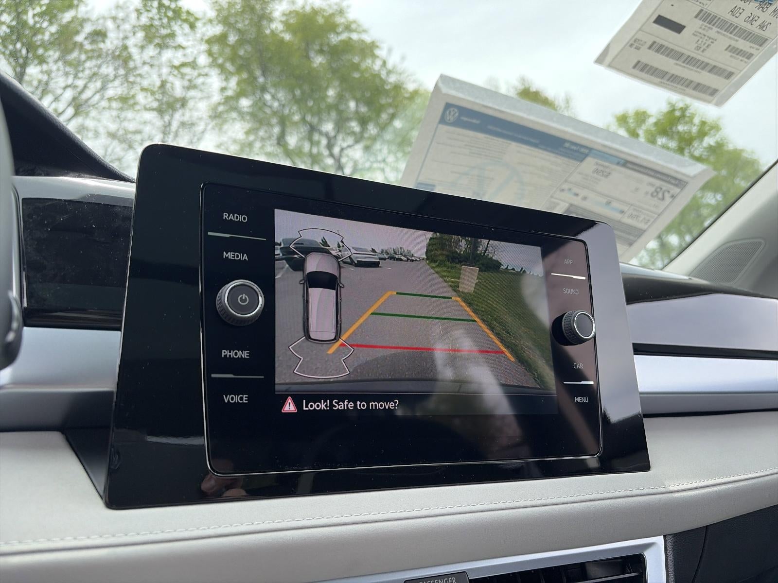 2026 Volkswagen Taos SE 4MOTION
