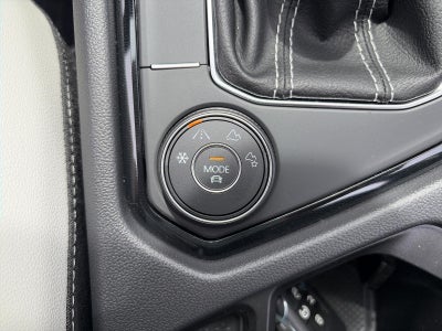 2026 Volkswagen Taos SE 4MOTION
