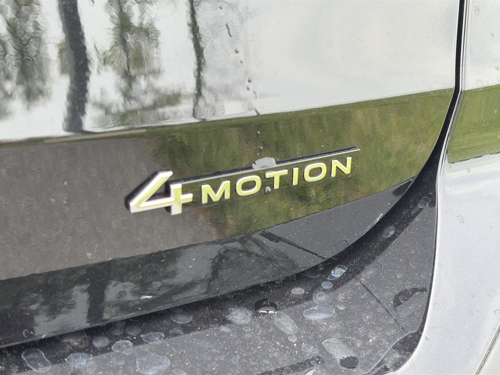2026 Volkswagen Taos SE 4MOTION