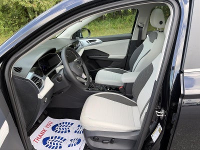 2026 Volkswagen Taos SE 4MOTION