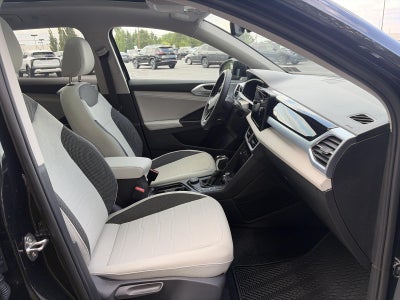 2026 Volkswagen Taos SE 4MOTION