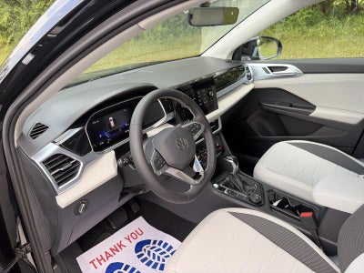2026 Volkswagen Taos SE 4MOTION