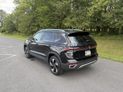 2026 Volkswagen Taos SE 4MOTION