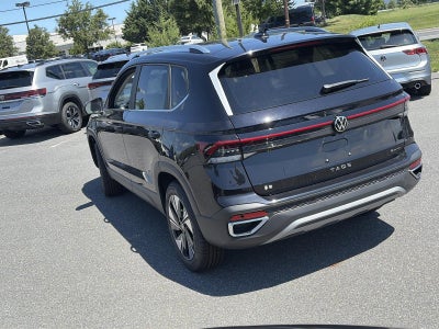 2026 Volkswagen Taos SE 4MOTION