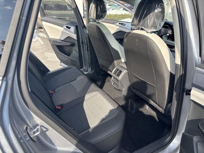 2026 Volkswagen Taos SE 4MOTION