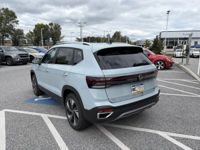 2027 Volkswagen Taos SE 4MOTION