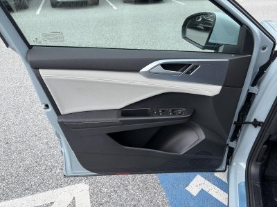 2027 Volkswagen Taos SE 4MOTION