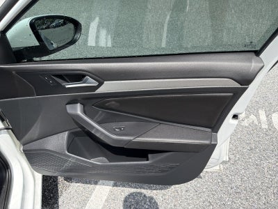 2024 Volkswagen Jetta S Auto