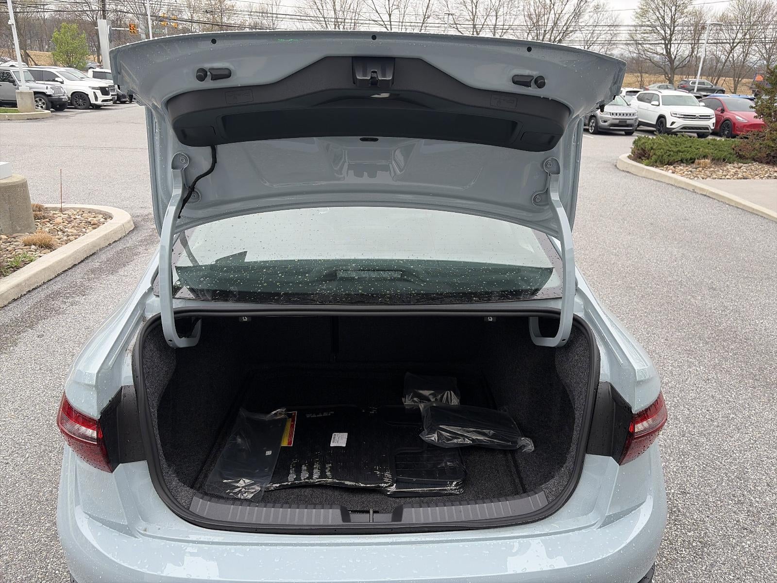 2026 Volkswagen Jetta SE Auto