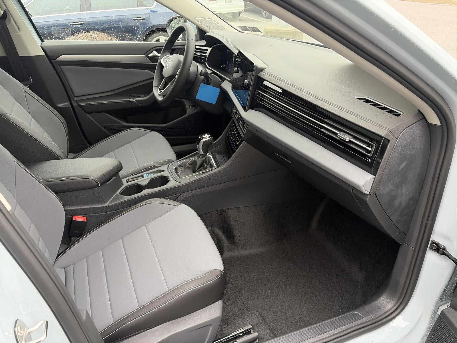 2026 Volkswagen Jetta SE Auto
