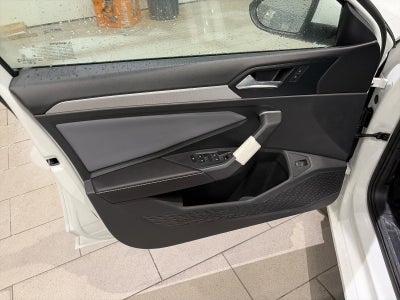 2026 Volkswagen Jetta SE Auto