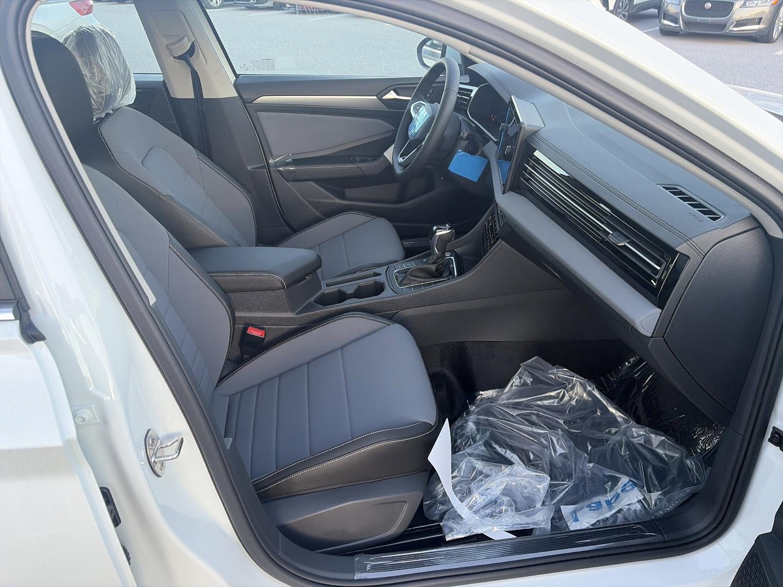 2026 Volkswagen Jetta SE Auto