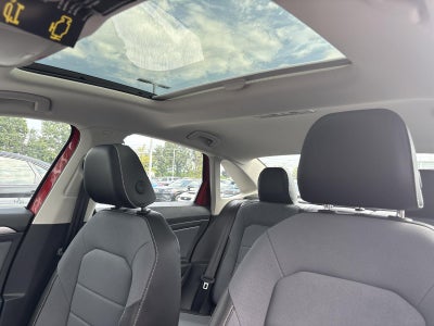 2025 Volkswagen Jetta SE Auto