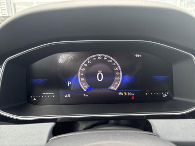 2025 Volkswagen Jetta SE Auto