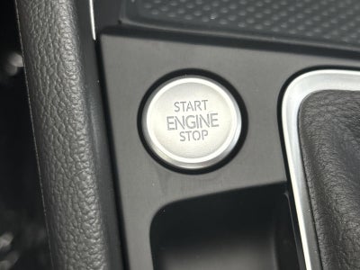 2025 Volkswagen Jetta SE Auto