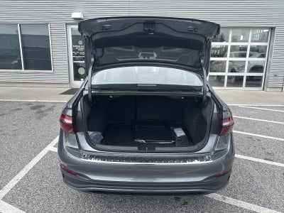2025 Volkswagen Jetta SE Auto