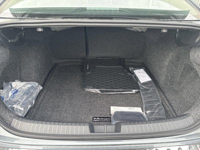 2025 Volkswagen Jetta SE Auto