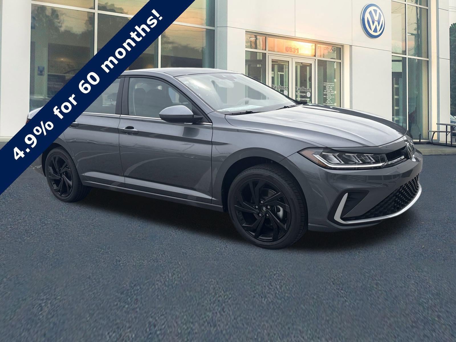 2025 Volkswagen Jetta SE Auto