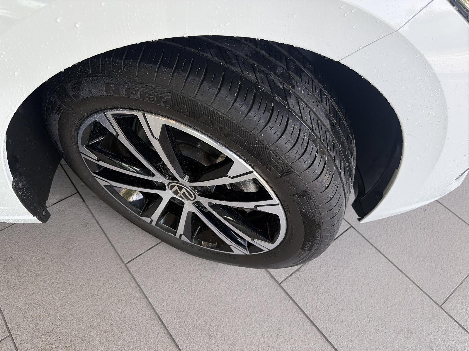 2024 Volkswagen Jetta Sport Auto