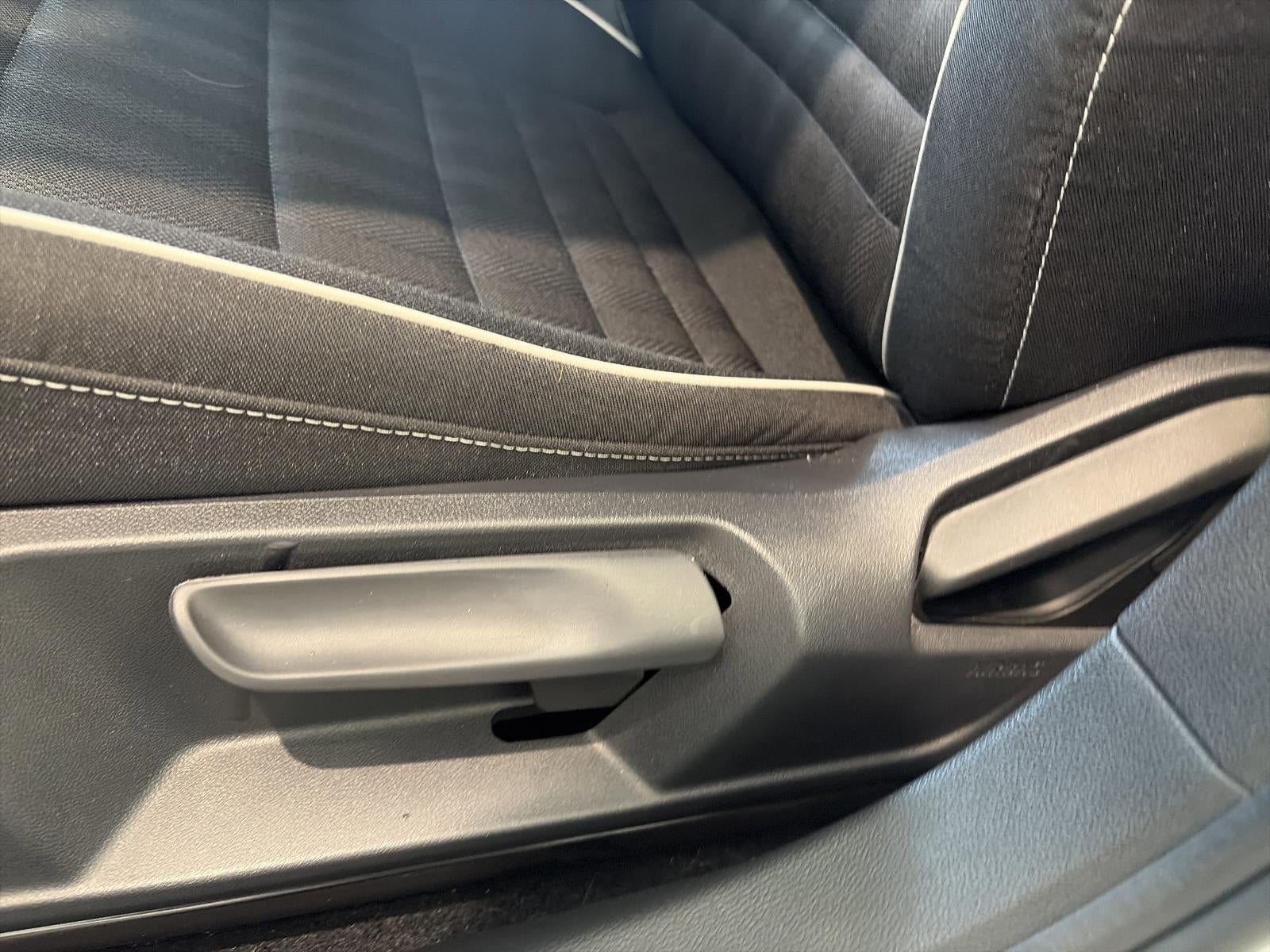 2024 Volkswagen Jetta Sport Auto