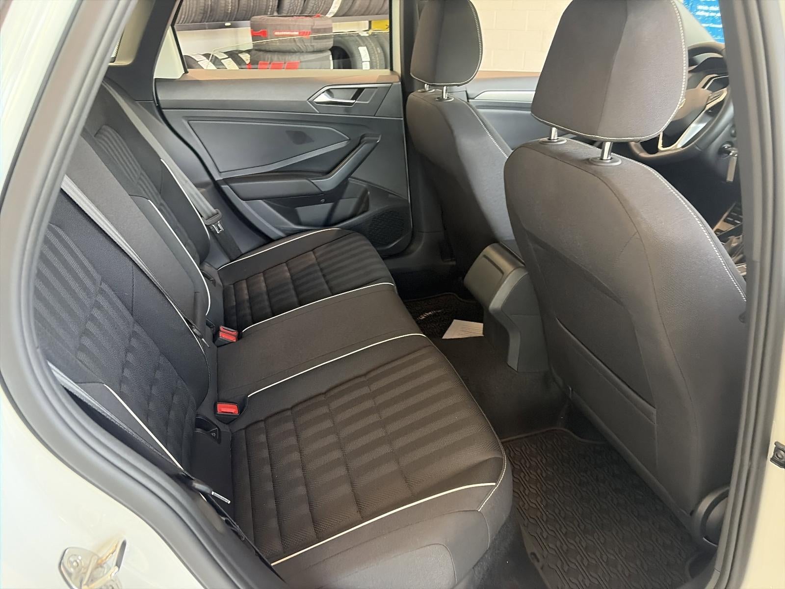 2024 Volkswagen Jetta Sport Auto