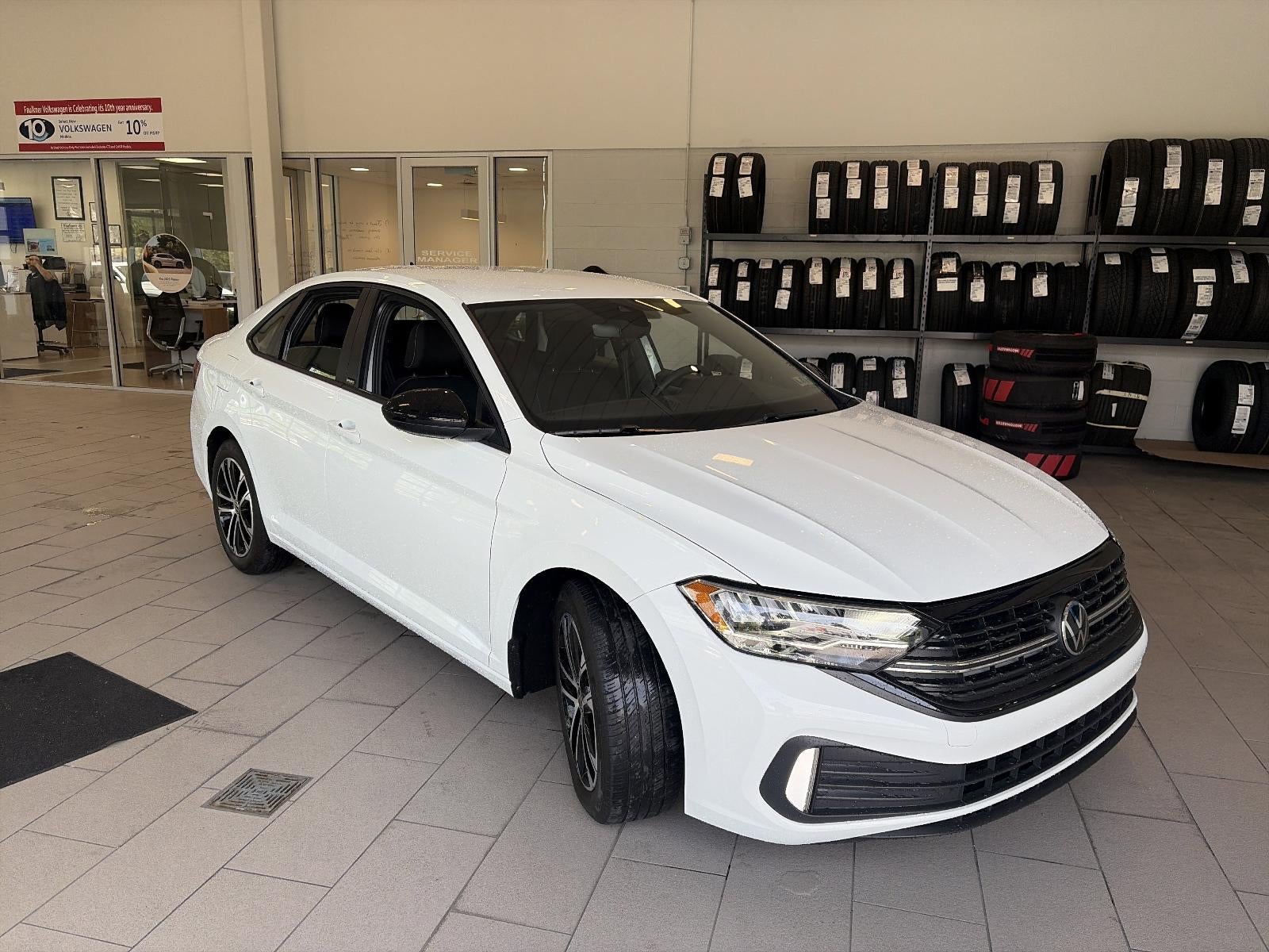2024 Volkswagen Jetta Sport Auto