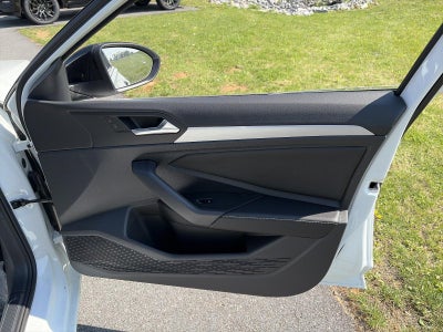2026 Volkswagen Jetta Sport Auto