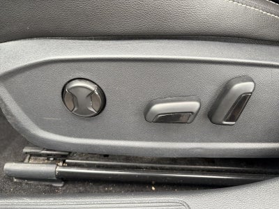 2024 Volkswagen Jetta SE Auto