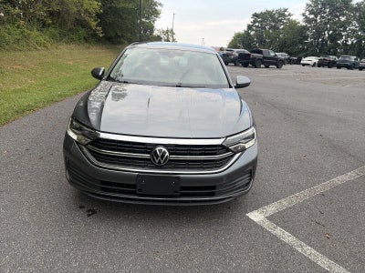 2024 Volkswagen Jetta SE Auto