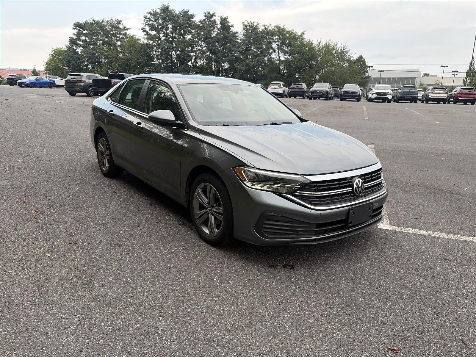 2024 Volkswagen Jetta SE Auto