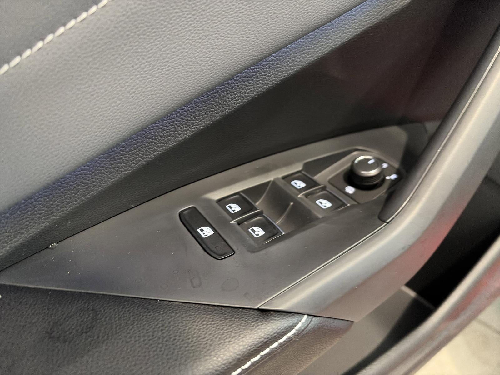 2026 Volkswagen Jetta SEL Auto