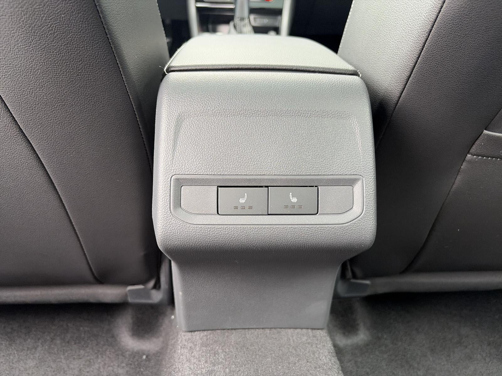 2026 Volkswagen Jetta SEL Auto