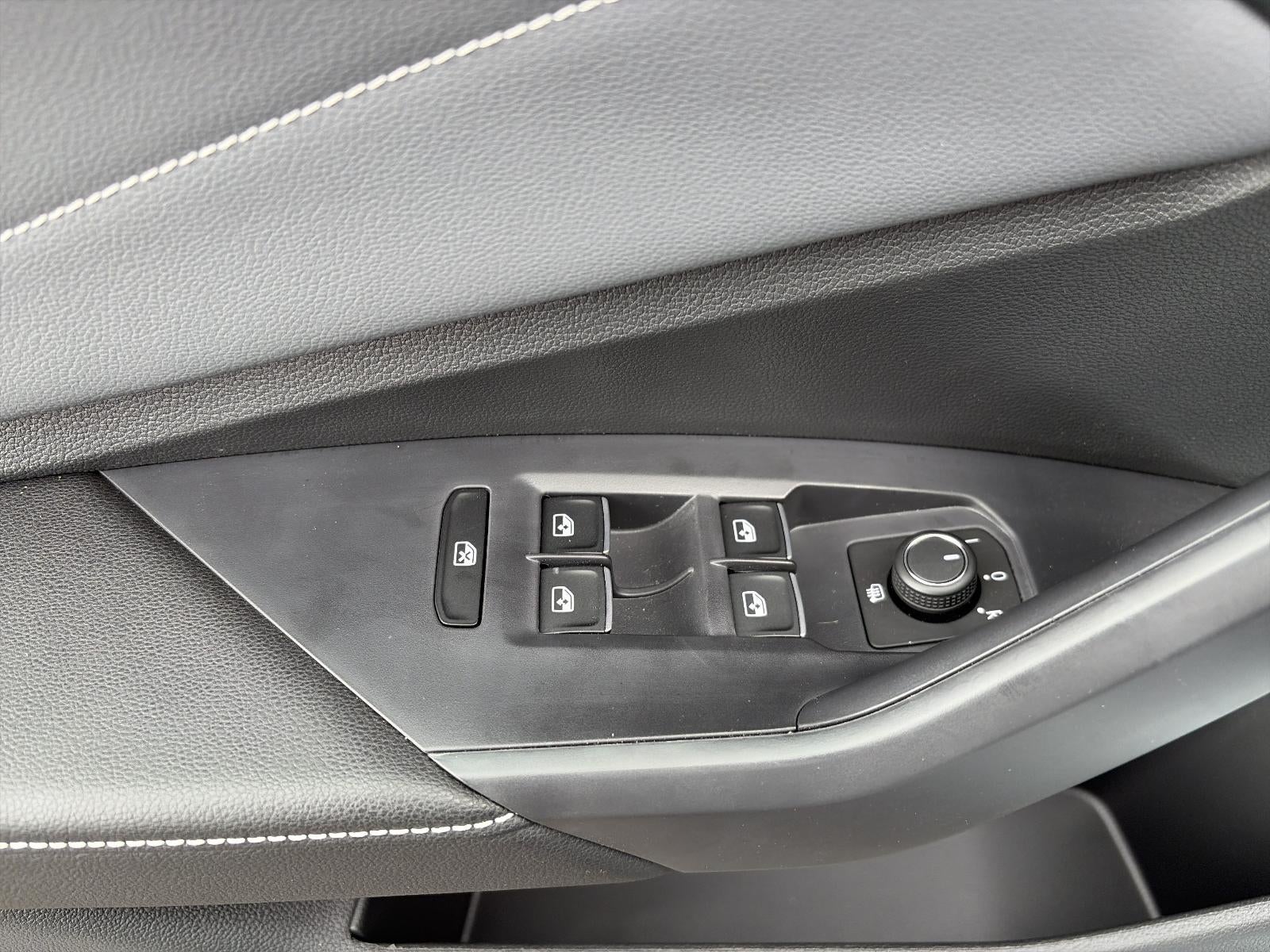 2026 Volkswagen Jetta SEL Auto