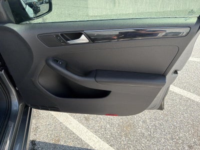 2016 Volkswagen Jetta 4dr Auto 1.8T SEL PZEV Sedan