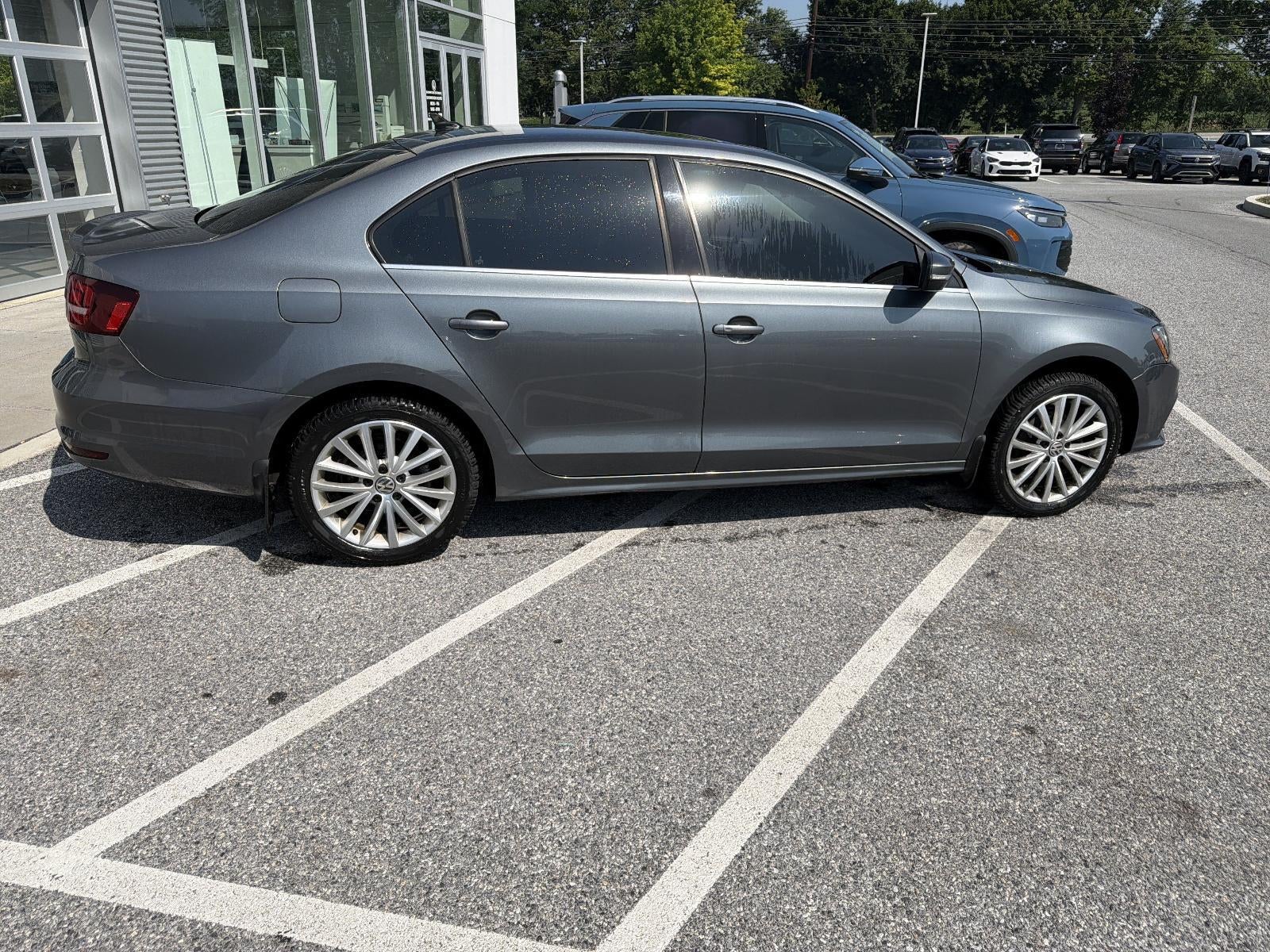 2016 Volkswagen Jetta 4dr Auto 1.8T SEL PZEV Sedan