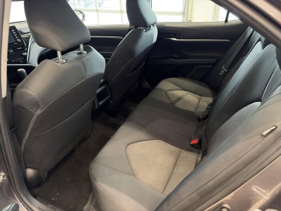 2023 Toyota Camry LE Auto (SE)