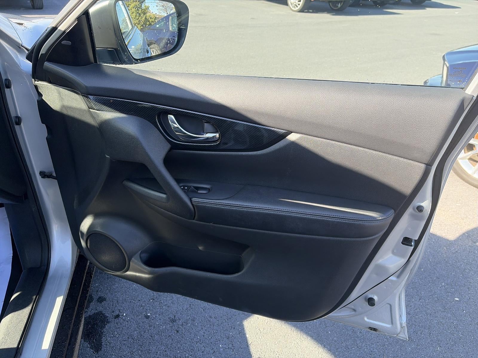 2020 Nissan Rogue FWD SL