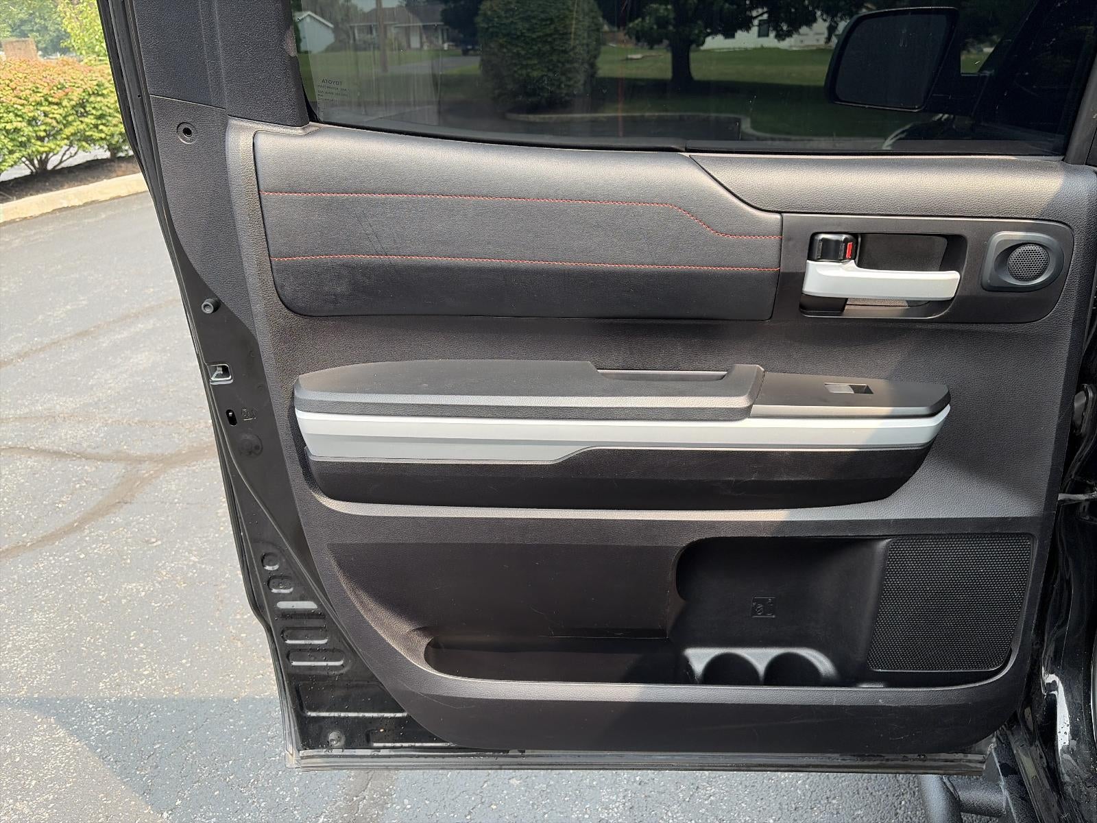 2020 Toyota Tundra 4WD 4WD TRD Pro CrewMax 5.5' Bed 5.7L (Natl)
