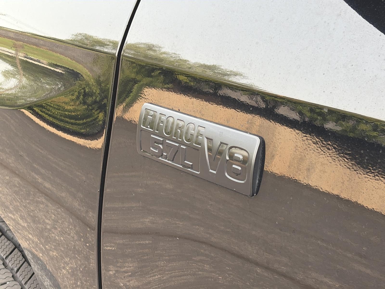 2020 Toyota Tundra 4WD 4WD TRD Pro CrewMax 5.5' Bed 5.7L (Natl)