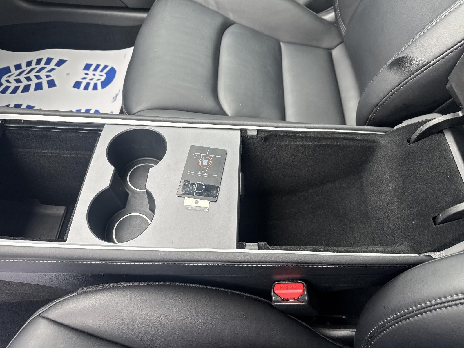 2023 Tesla Model 3 RWD