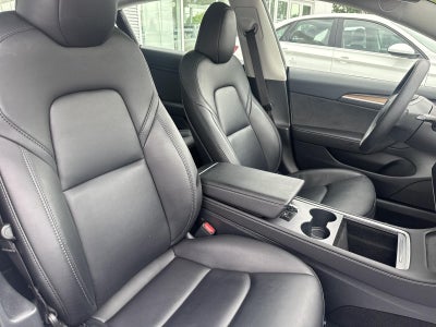 2023 Tesla Model 3 RWD