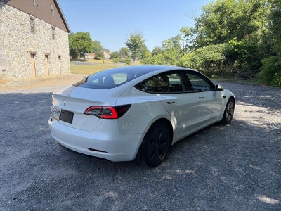 2023 Tesla Model 3 RWD