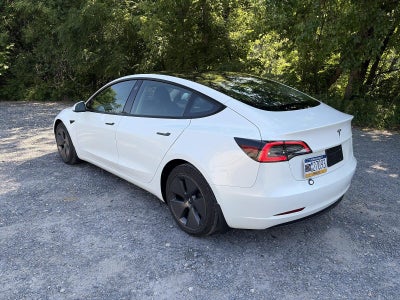 2023 Tesla Model 3 RWD