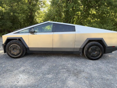 2024 Tesla Cybertruck AWD
