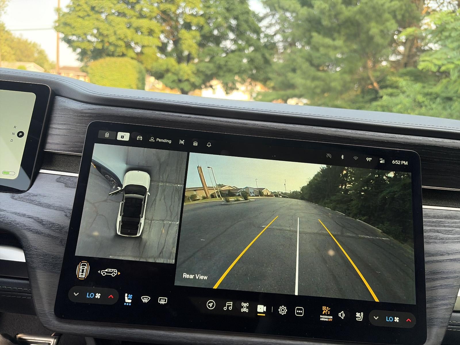 2022 Rivian R1S Launch Edition AWD