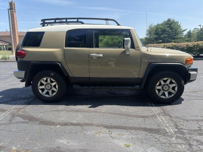 2014 Toyota FJ Cruiser 4WD 4dr Auto (Natl)